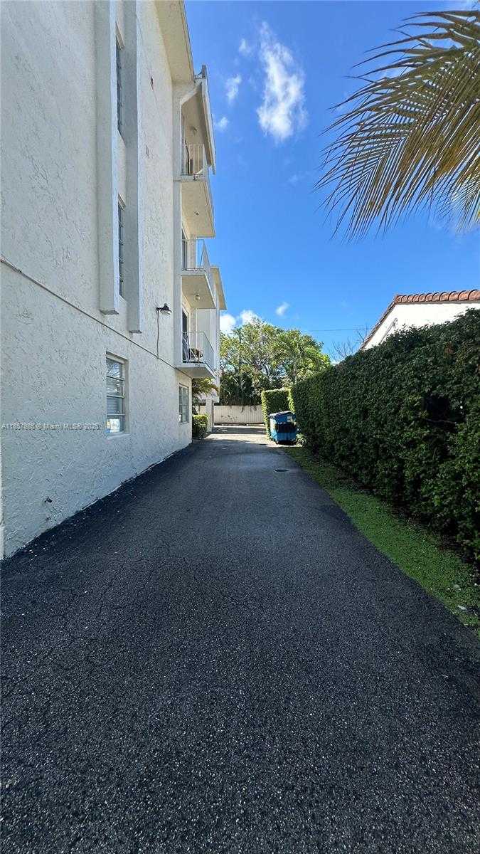 Small Image of 2138 SOUTH WEST 6TH ST #102, Miami Number 10