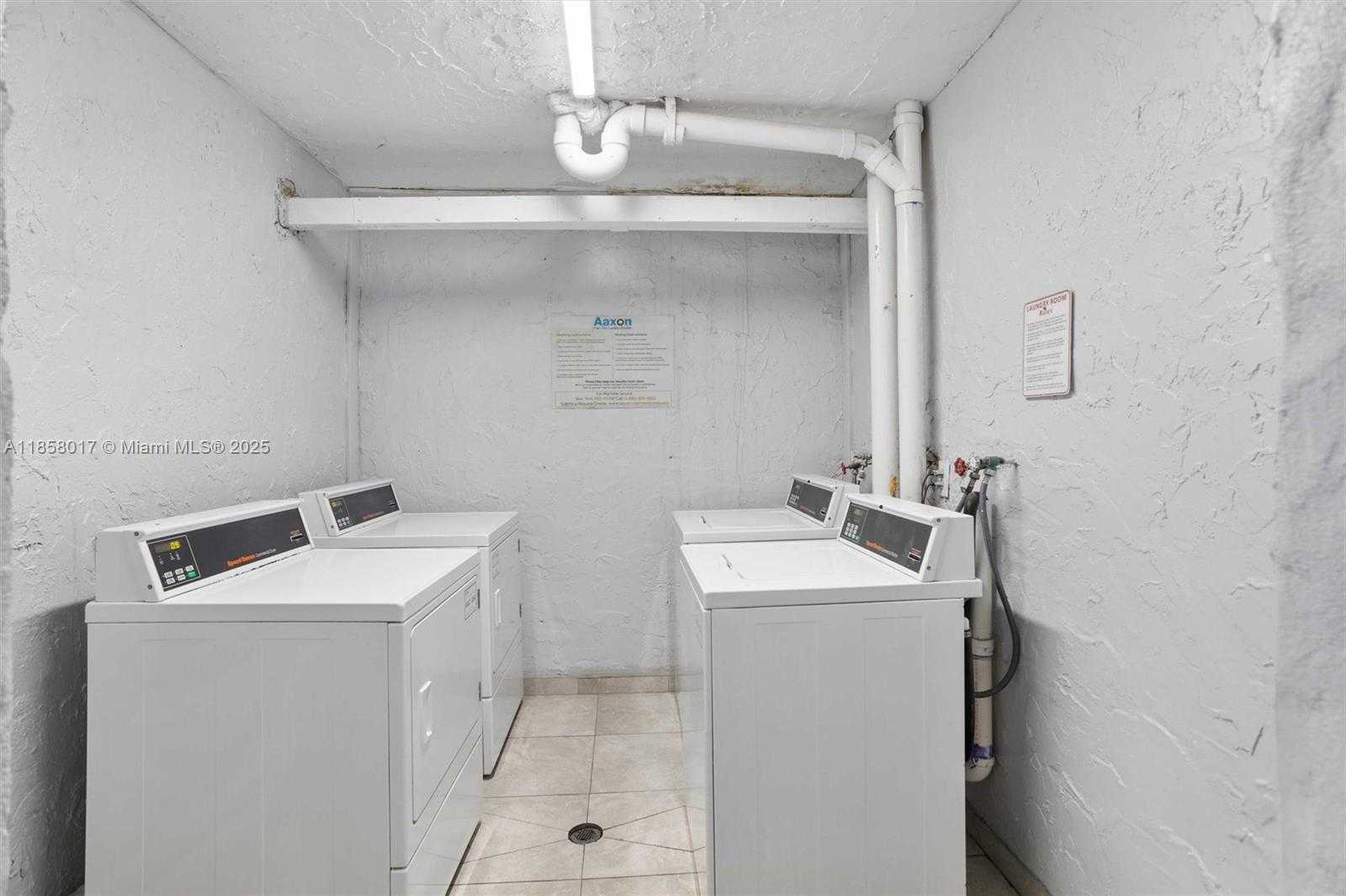 Small Image of 1801 SOUTH TREASURE DR #217, North Bay Village Number 20