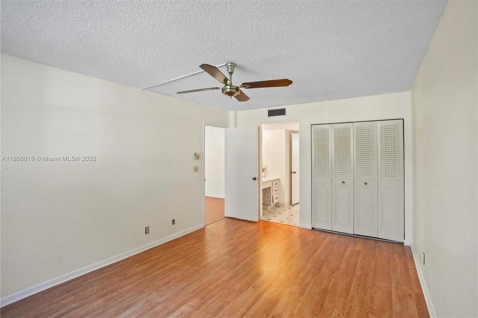 Small Image of 3170 HOLIDAY SPRINGS BLVD #203, Margate Number 20
