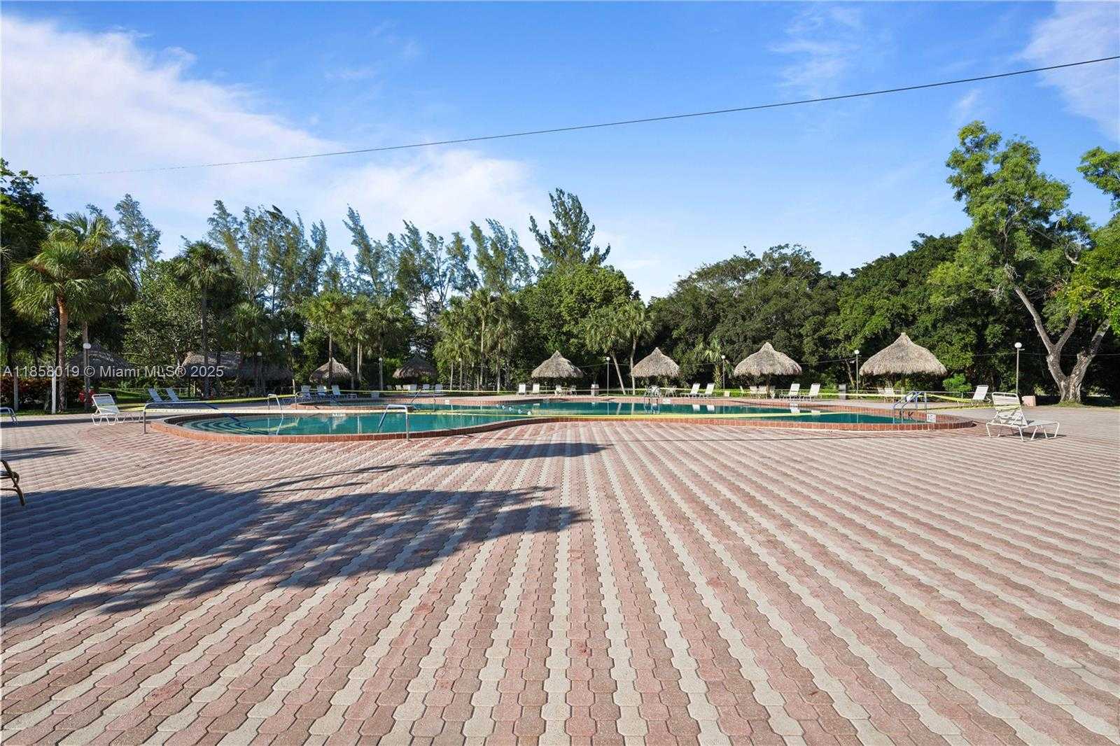 Small Image of 3170 HOLIDAY SPRINGS BLVD #203, Margate Number 28