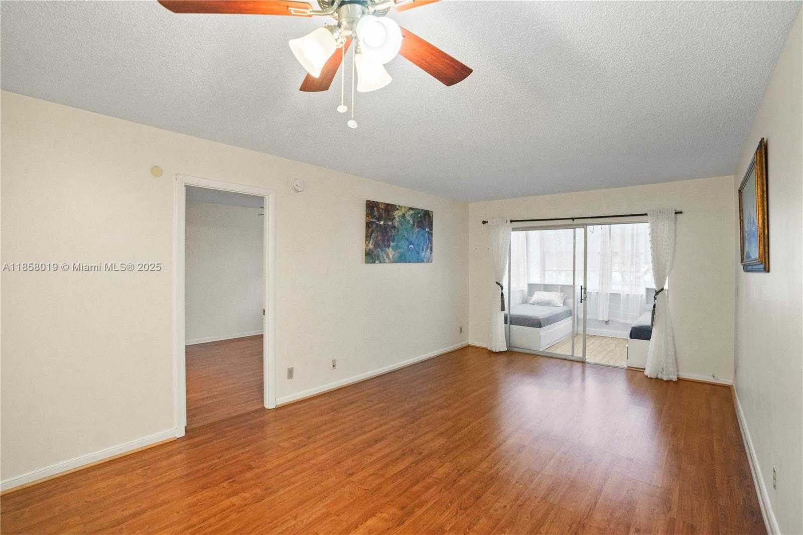 Small Image of 3170 HOLIDAY SPRINGS BLVD #203, Margate Number 7