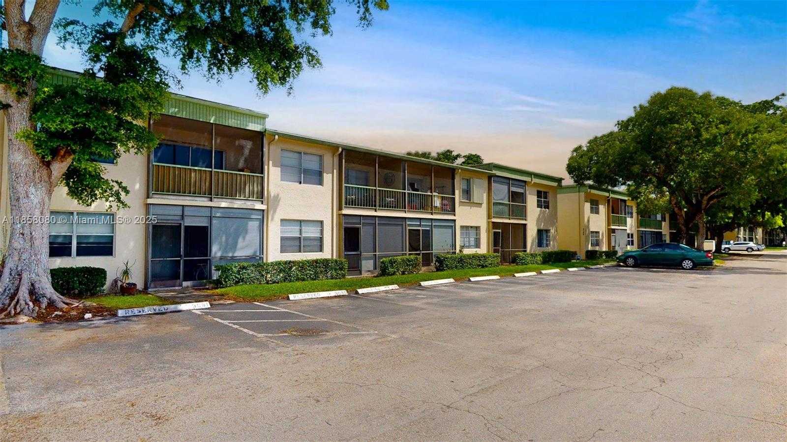 Small Image of 4153 NORTH WEST 90TH AVE #103, Coral Springs Number 29