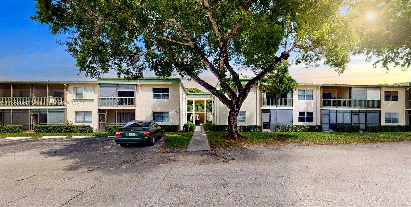 Small Image of 4153 NORTH WEST 90TH AVE #103, Coral Springs Number 30