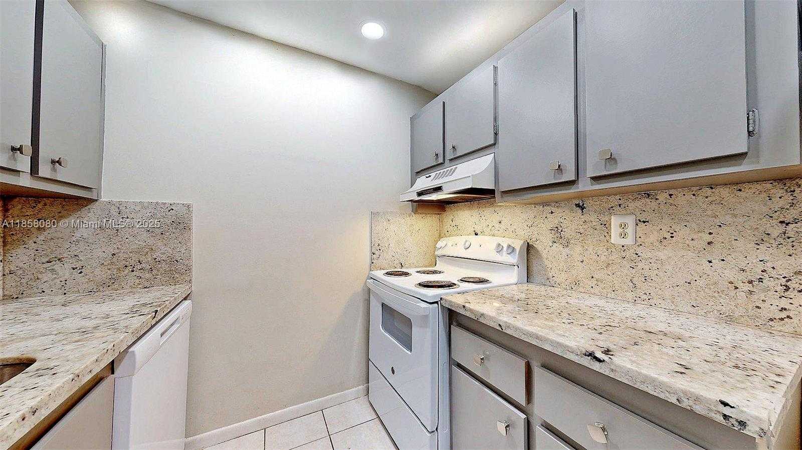 Small Image of 4153 NORTH WEST 90TH AVE #103, Coral Springs Number 9