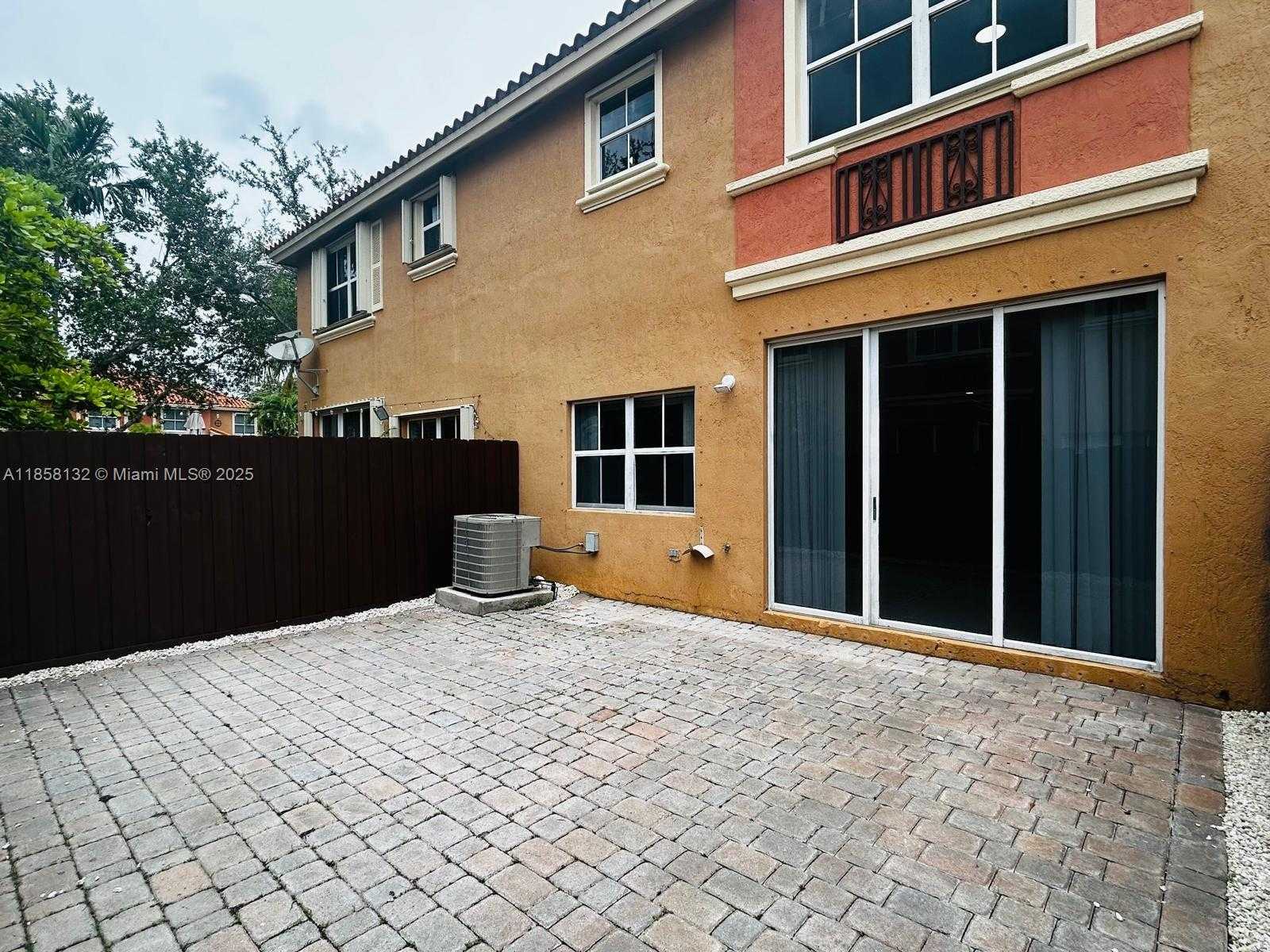 Small Image of 3174 SOUTH WEST 153RD CT, Miami Number 22