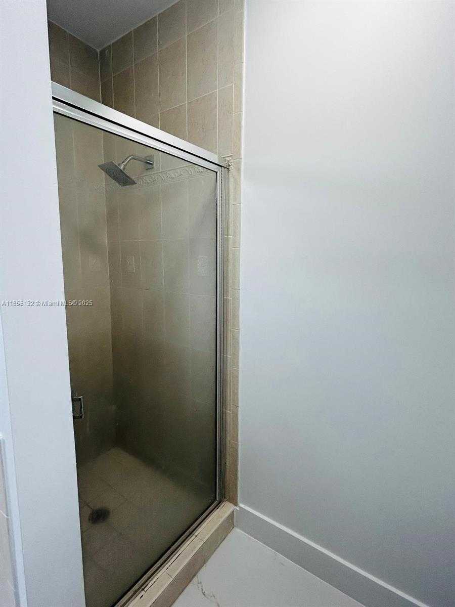 Small Image of 3174 SOUTH WEST 153RD CT, Miami Number 36
