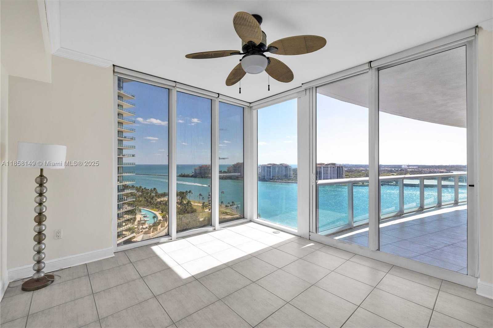 Small Image of 1000 SOUTH POINTE DR #1505, Miami Beach Number 14