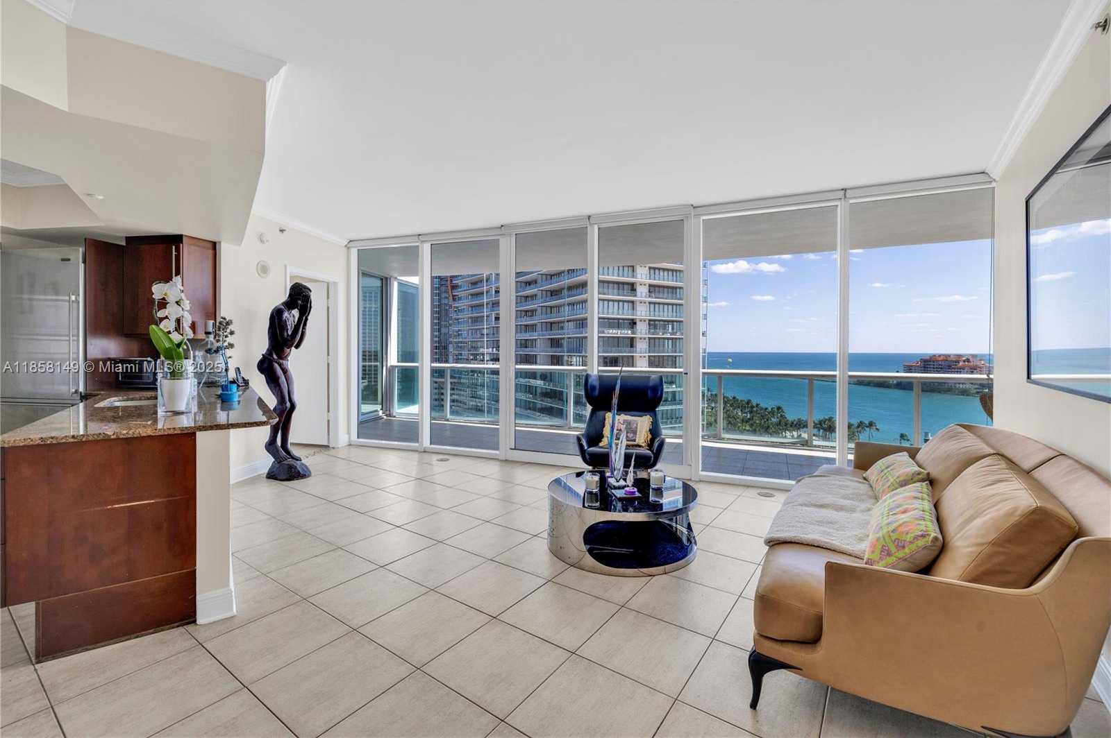Small Image of 1000 SOUTH POINTE DR #1505, Miami Beach Number 6