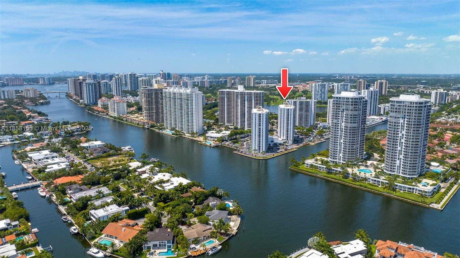 Small Image of Aventura Number 17