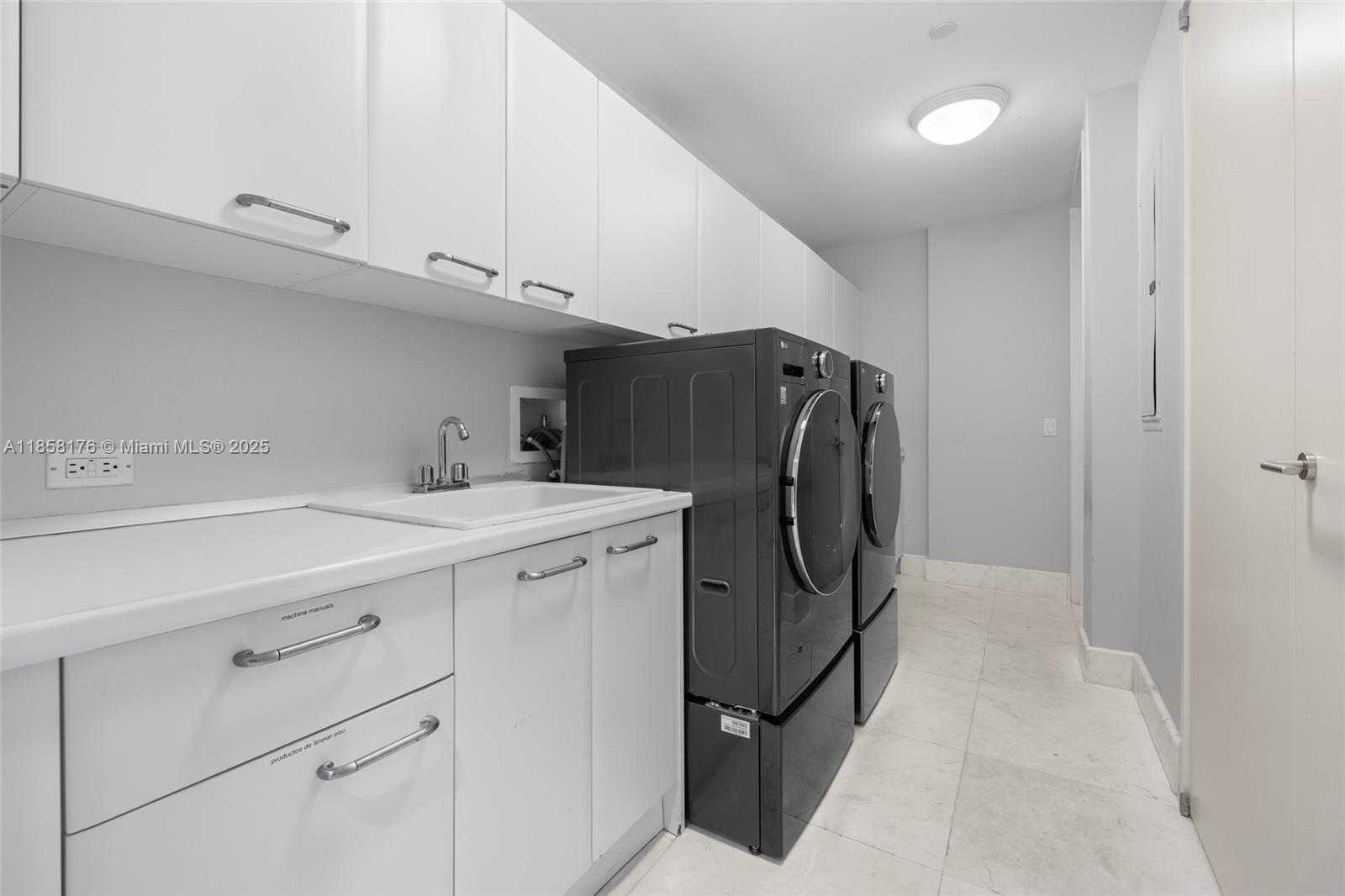 Small Image of 7133 FISHER ISLAND DR #7133, Miami Beach Number 57