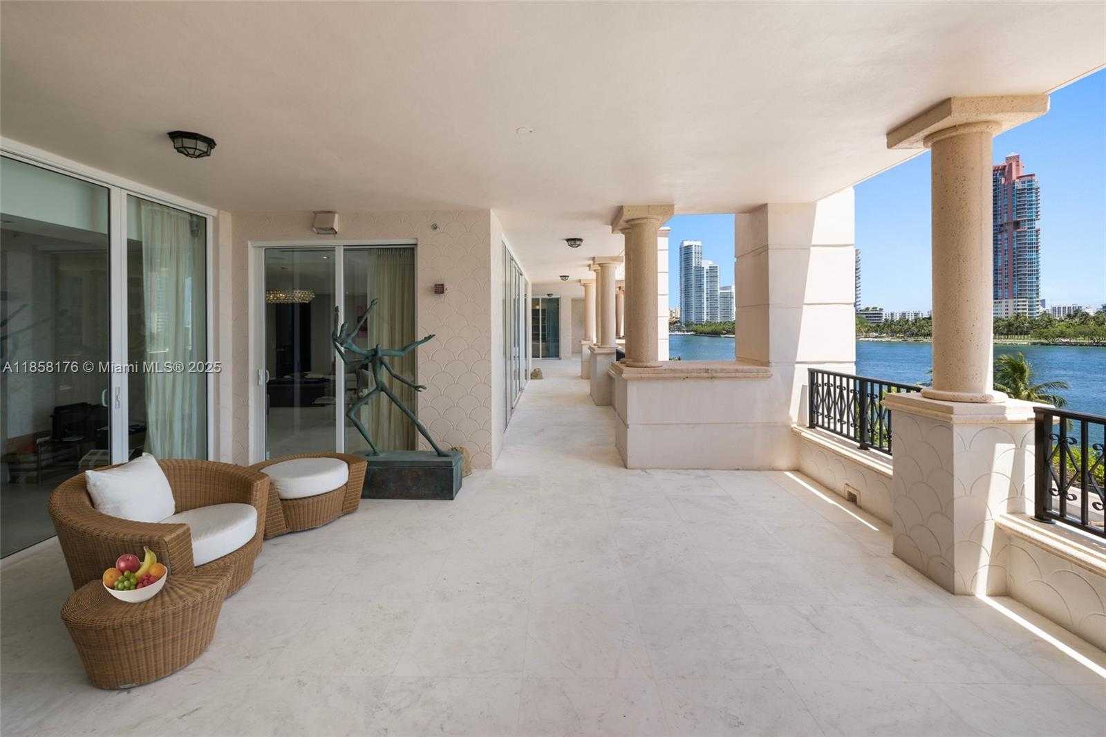 Small Image of 7133 FISHER ISLAND DR #7133, Miami Beach Number 61