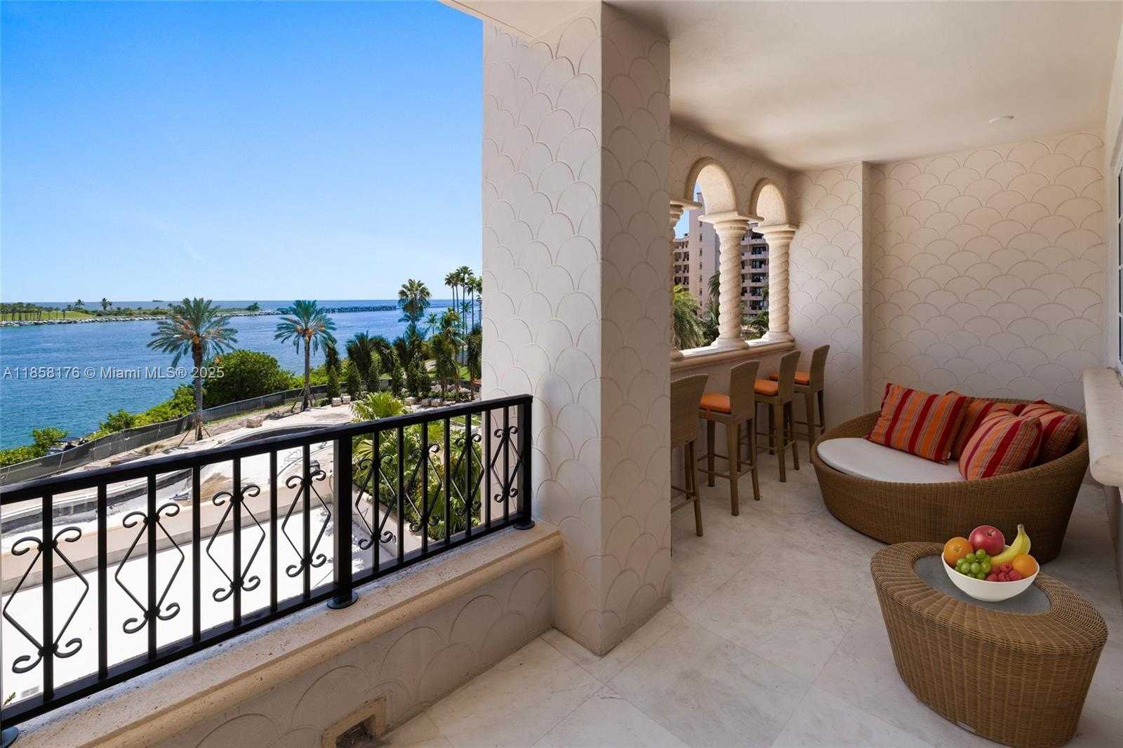 Small Image of 7133 FISHER ISLAND DR #7133, Miami Beach Number 62