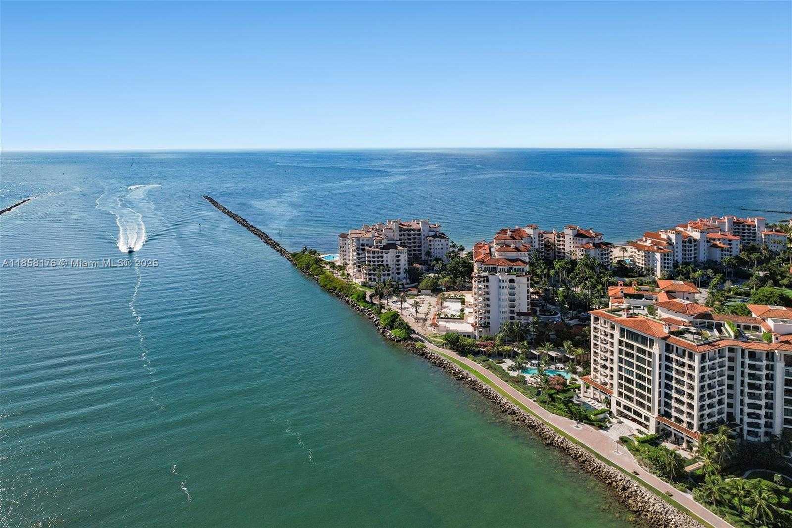 Small Image of 7133 FISHER ISLAND DR #7133, Miami Beach Number 73