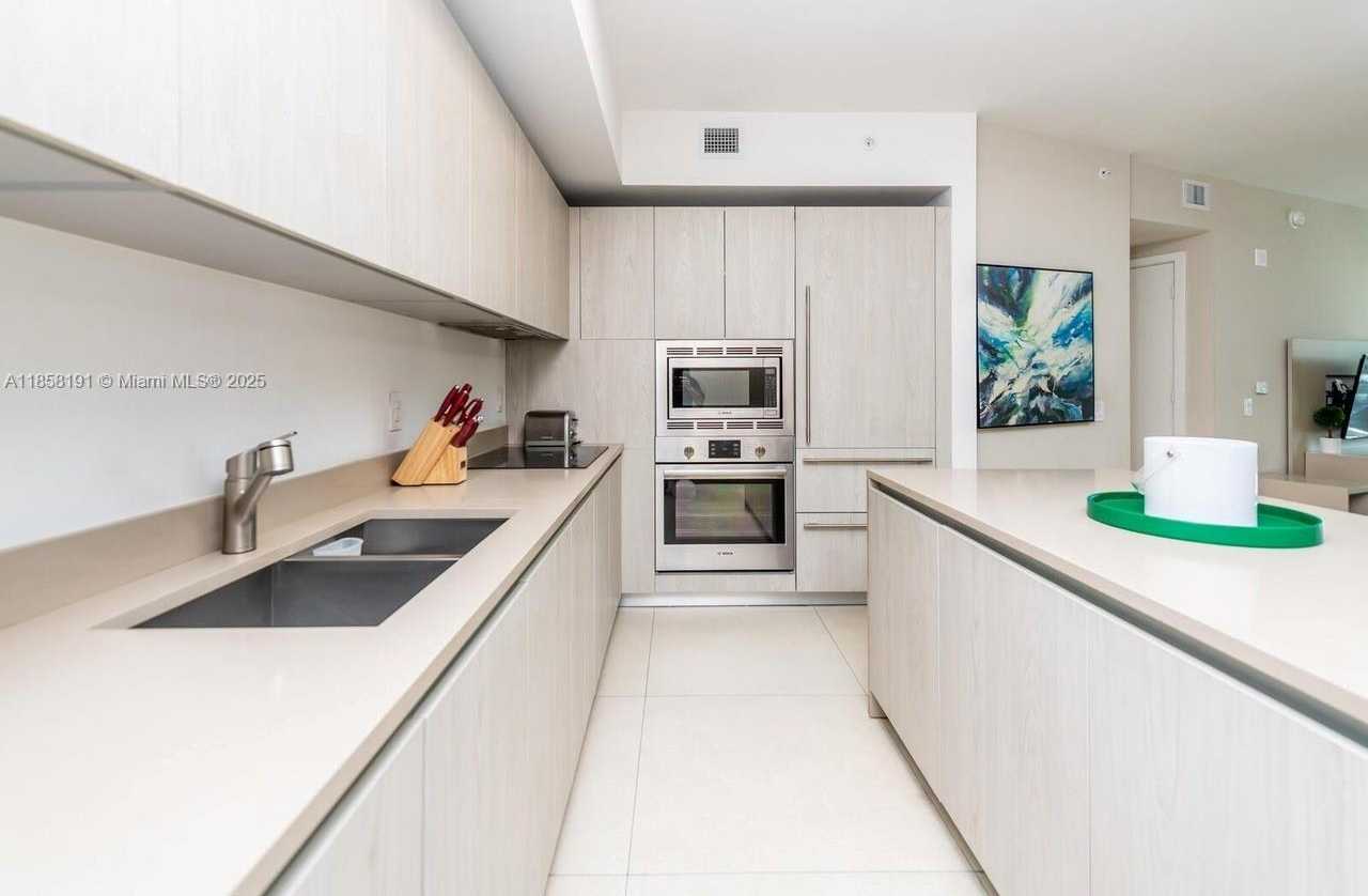 Small Image of 4111 SOUTH OCEAN DR #2607, Hollywood Number 14