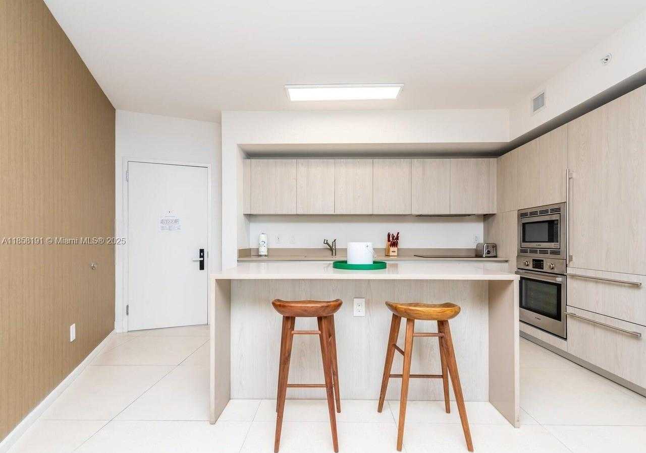 Small Image of 4111 SOUTH OCEAN DR #2607, Hollywood Number 15