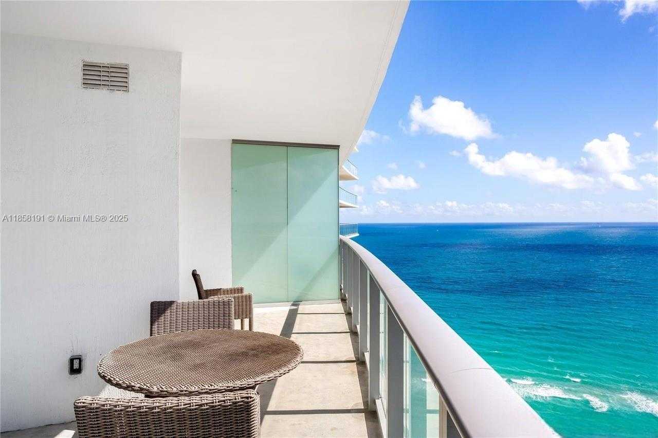 Small Image of 4111 SOUTH OCEAN DR #2607, Hollywood Number 3