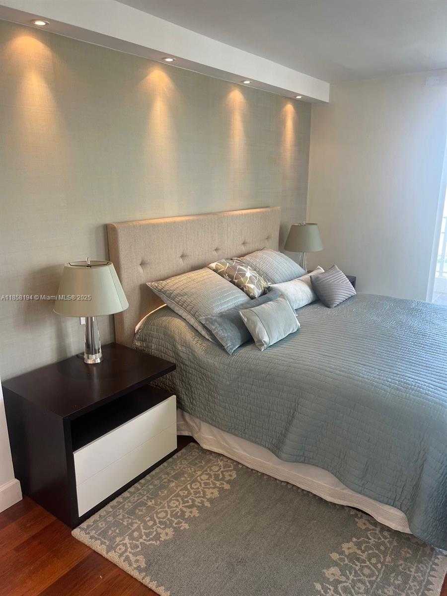 Small Image of 701 BRICKELL KEY BLVD #1603, Miami Number 8