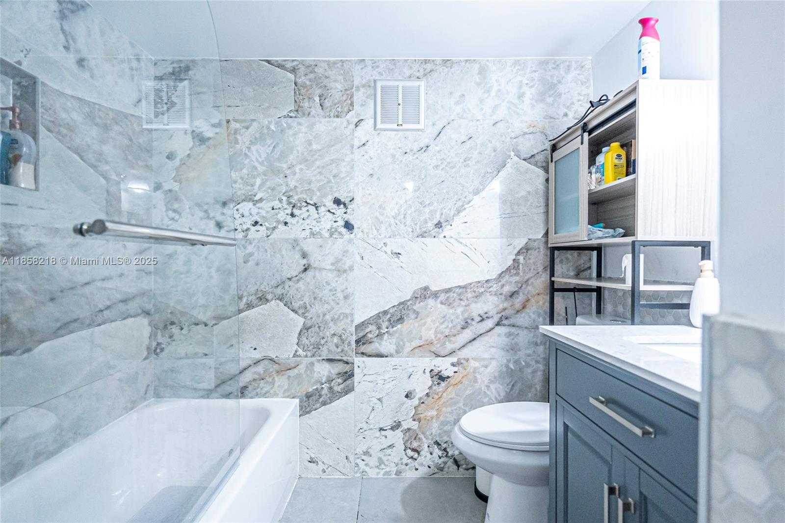 Small Image of 1425 ARTHUR ST #116B, Hollywood Number 16