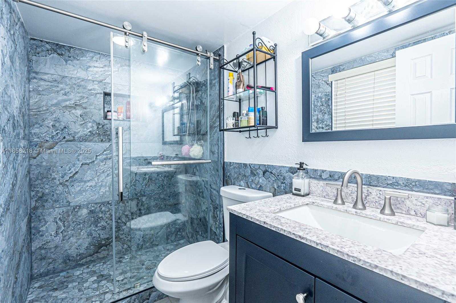 Small Image of 1425 ARTHUR ST #116B, Hollywood Number 21