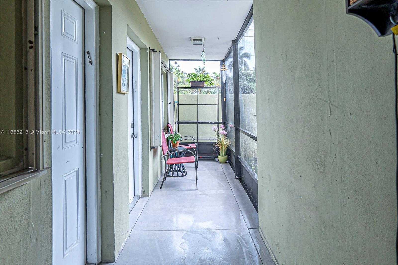 Small Image of 1425 ARTHUR ST #116B, Hollywood Number 6