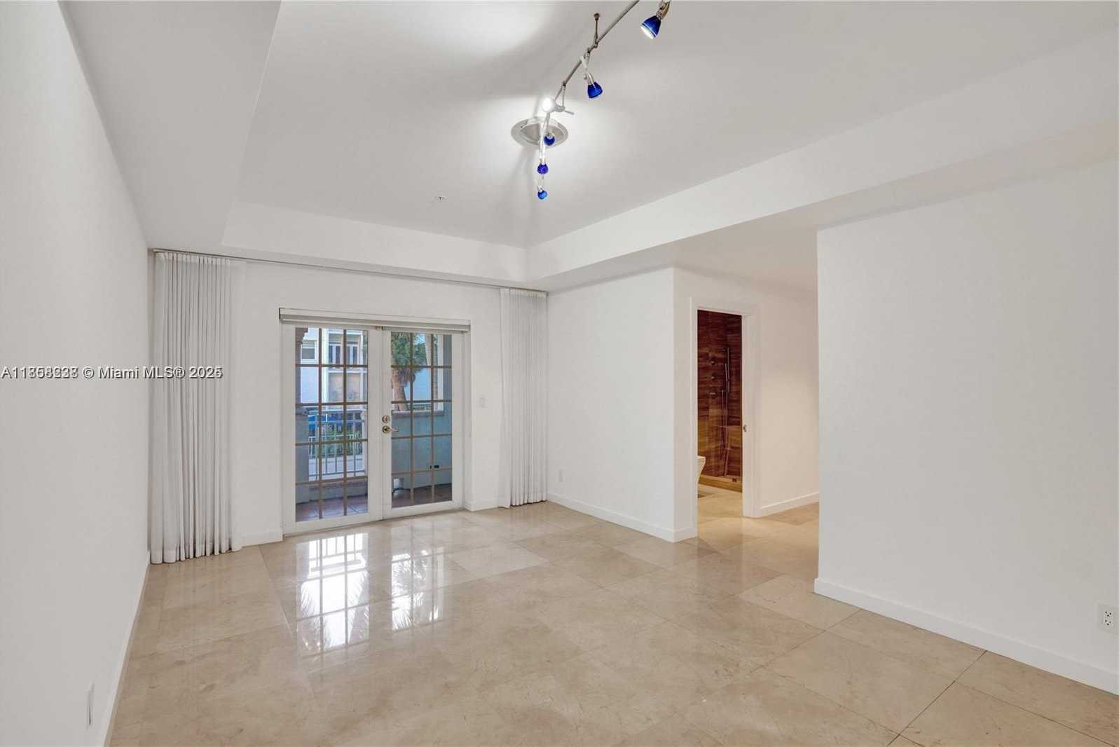 Small Image of 1415 SUNSET HARBOUR DR #202, Miami Beach Number 18