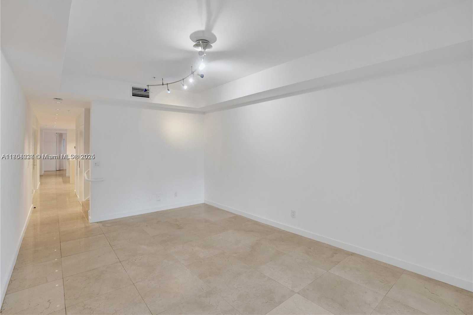 Small Image of 1415 SUNSET HARBOUR DR #202, Miami Beach Number 19
