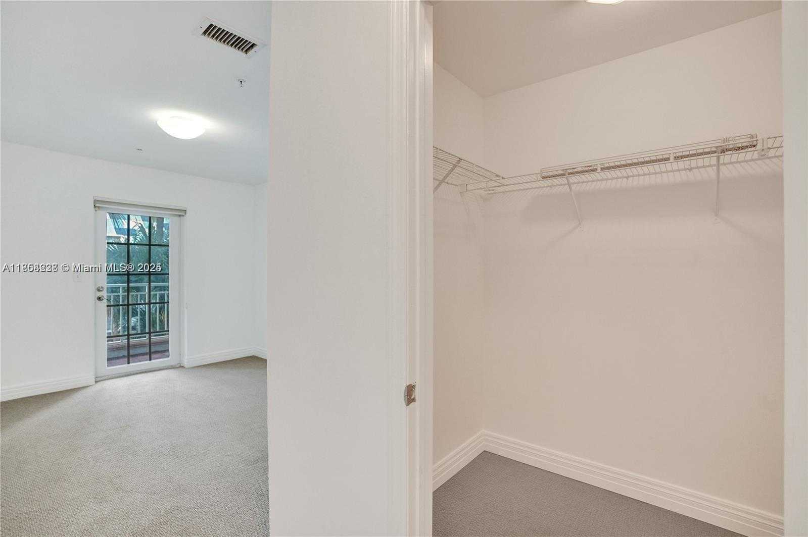 Small Image of 1415 SUNSET HARBOUR DR #202, Miami Beach Number 34