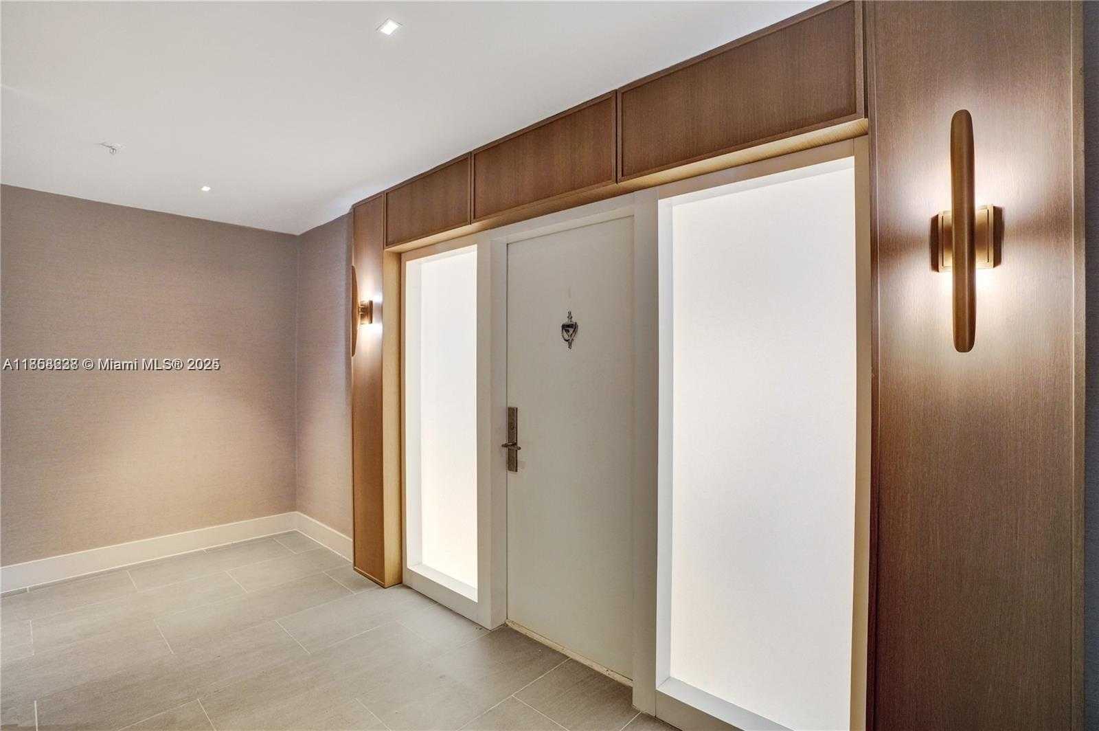 Small Image of 1415 SUNSET HARBOUR DR #202, Miami Beach Number 4