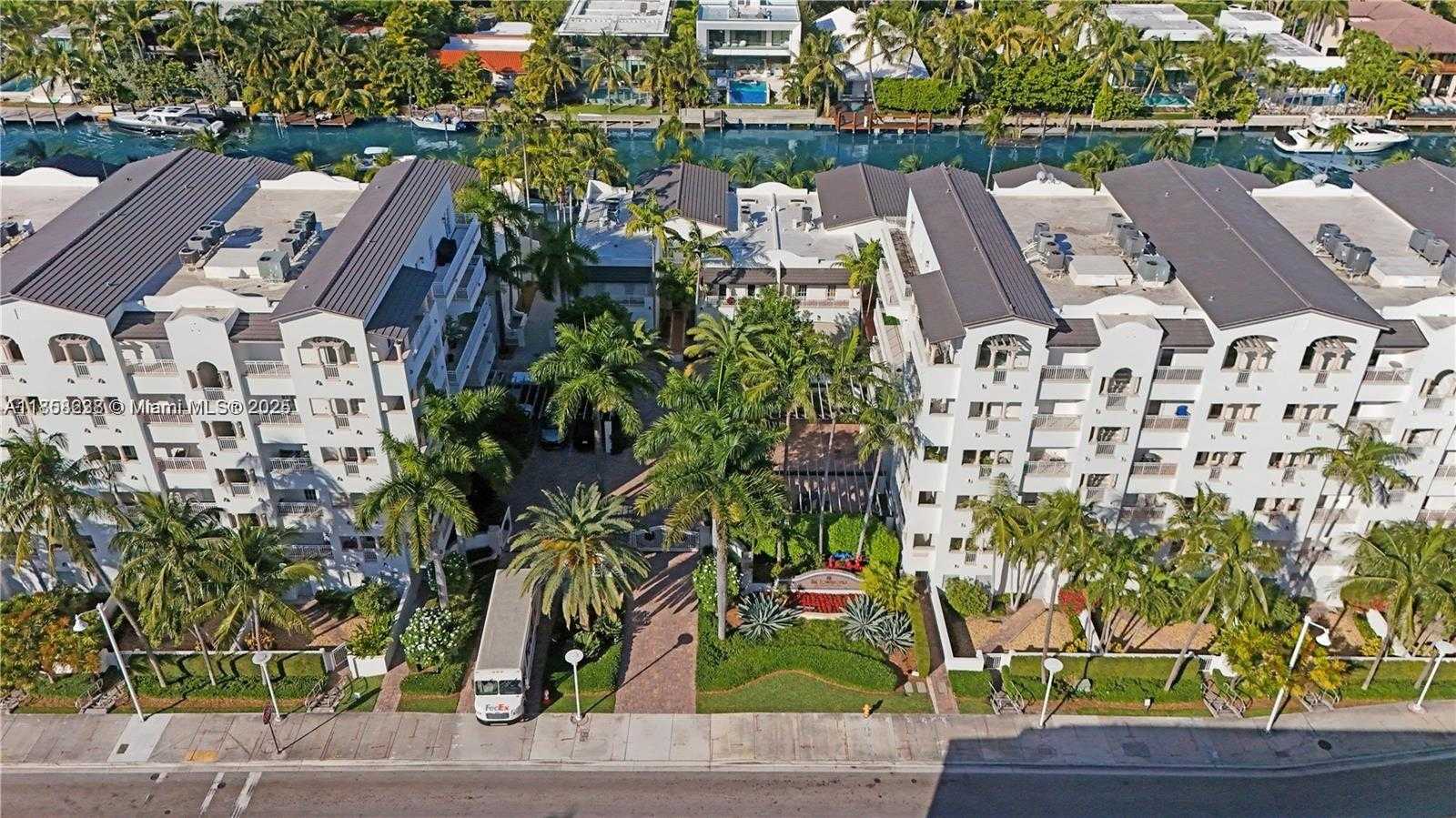 Small Image of 1415 SUNSET HARBOUR DR #202, Miami Beach Number 46