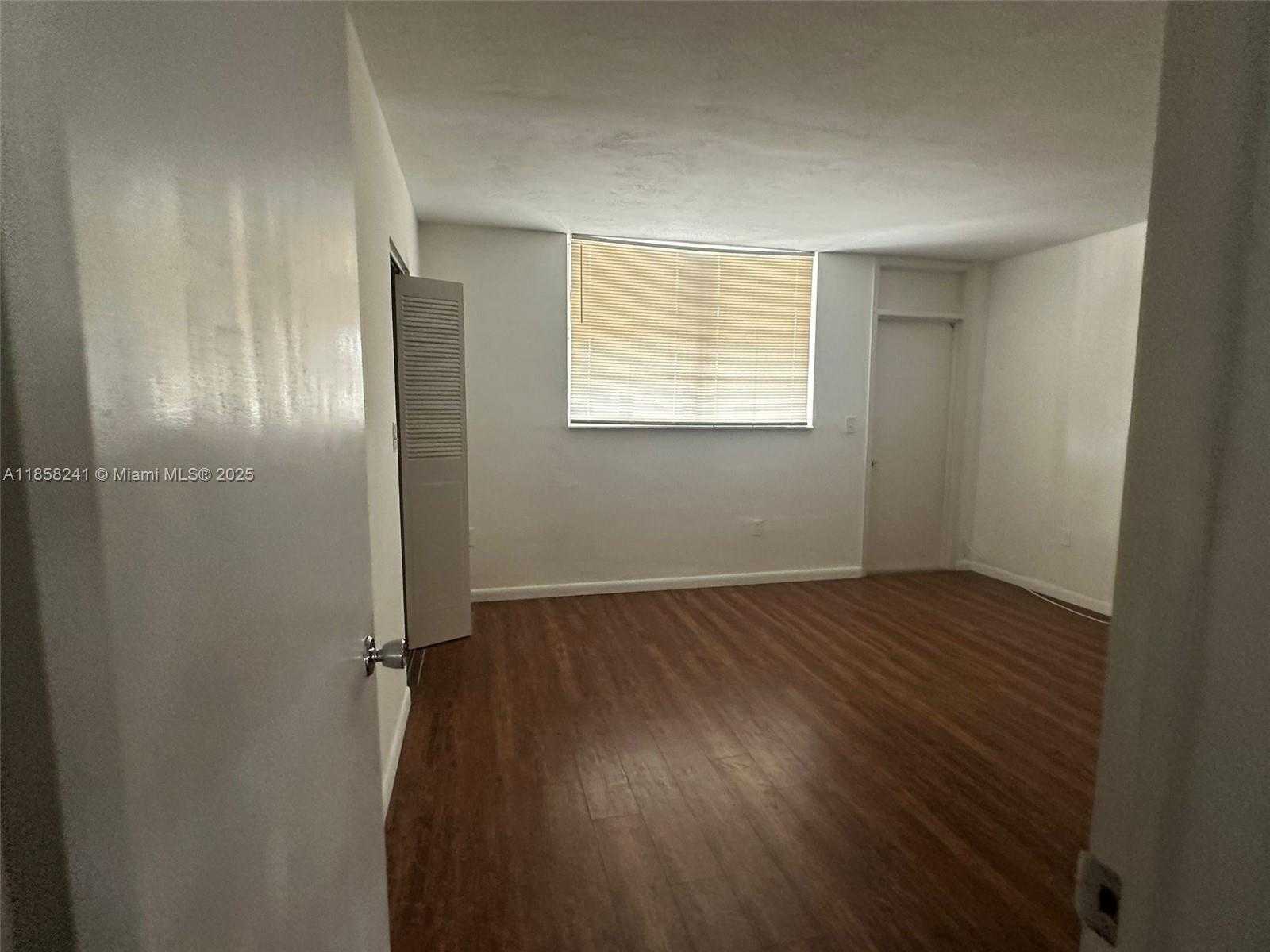 Small Image of 12590 NORTH EAST 16TH AVE #405, North Miami Number 11