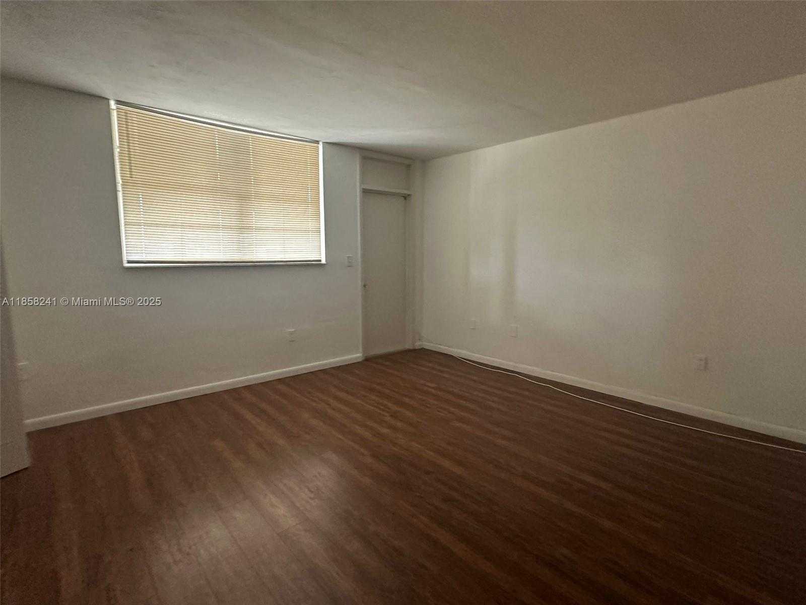 Small Image of 12590 NORTH EAST 16TH AVE #405, North Miami Number 12