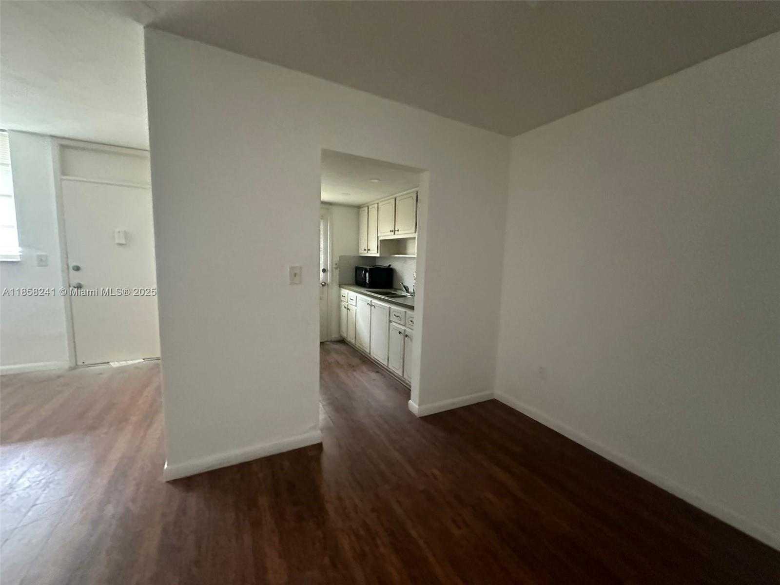 Small Image of 12590 NORTH EAST 16TH AVE #405, North Miami Number 17