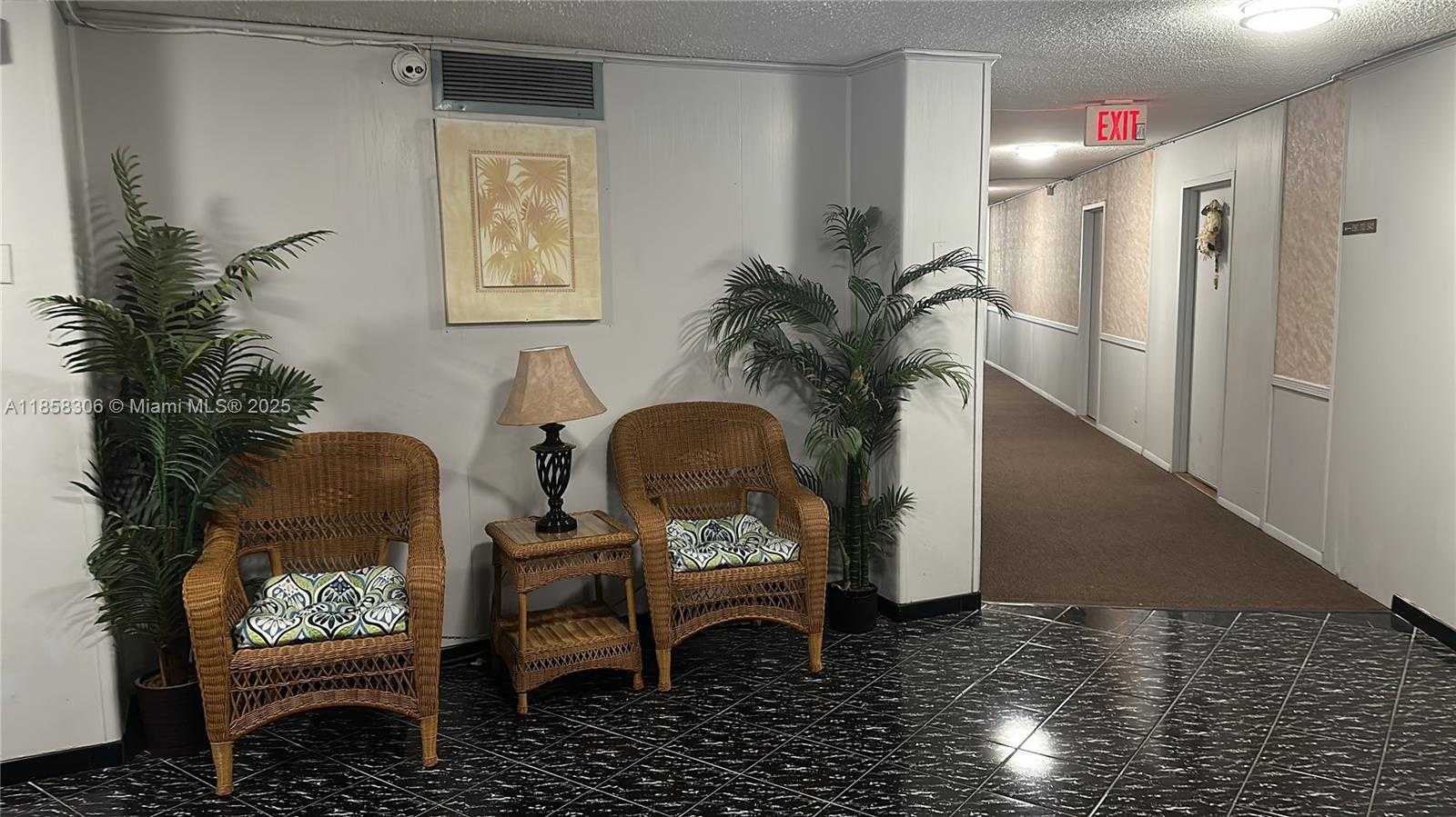 Small Image of 1913 SOUTH OCEAN DR #111, Hallandale Beach Number 3