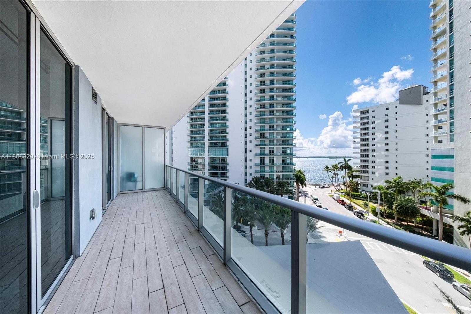 Small Image of 1300 BRICKELL BAY DR #704, Miami Number 20