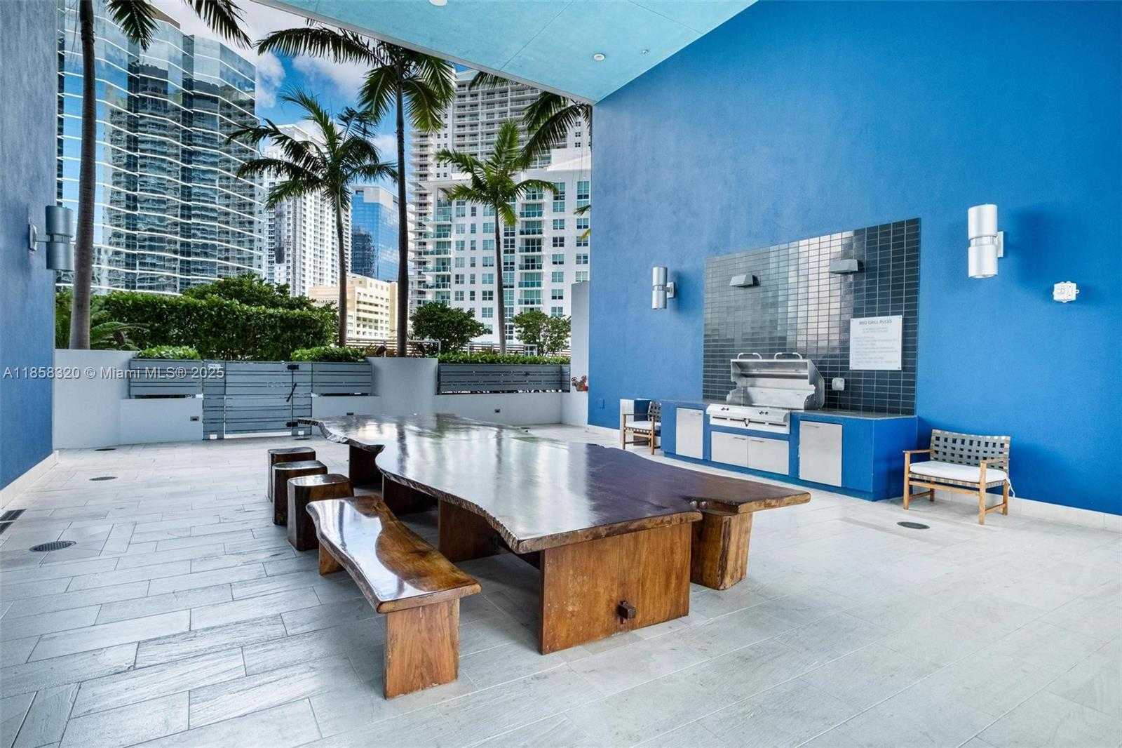 Small Image of 1300 BRICKELL BAY DR #704, Miami Number 34