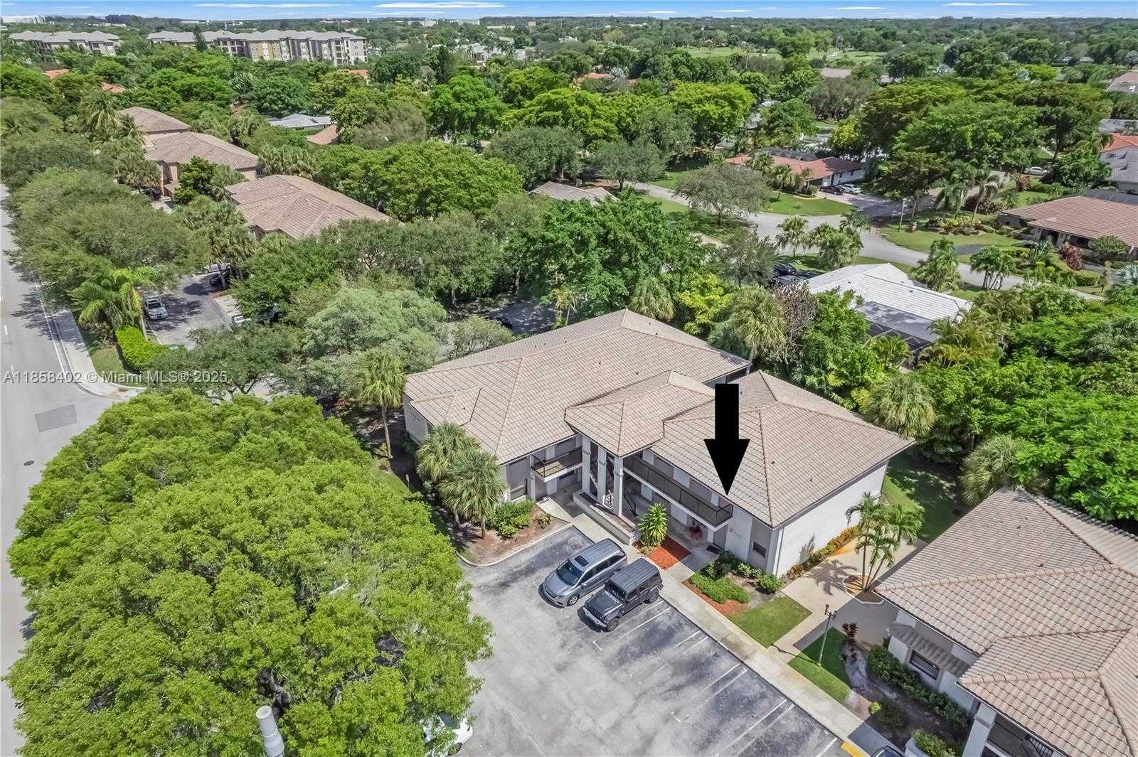 Small Image of 11160 WEST SAMPLE RD #11160, Coral Springs Number 17