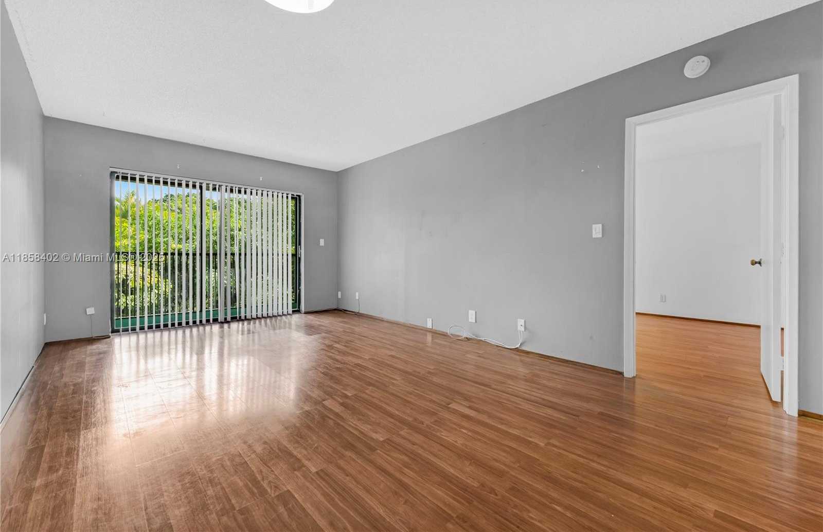 Small Image of 11160 WEST SAMPLE RD #11160, Coral Springs Number 30