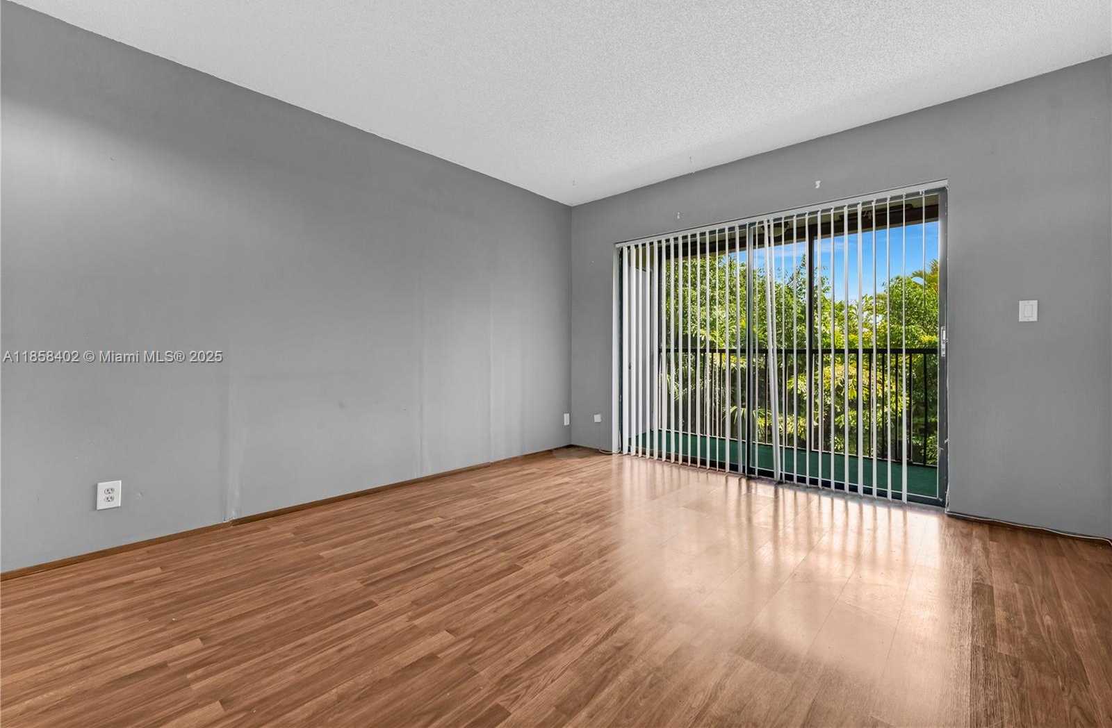 Small Image of 11160 WEST SAMPLE RD #11160, Coral Springs Number 32