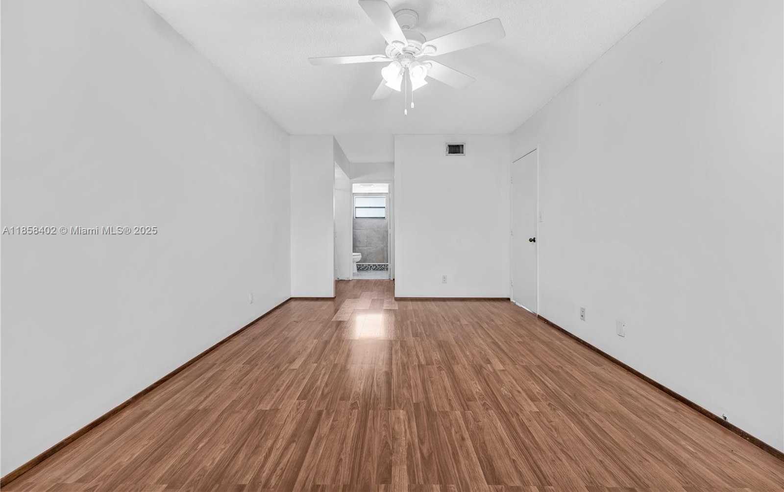 Small Image of 11160 WEST SAMPLE RD #11160, Coral Springs Number 34