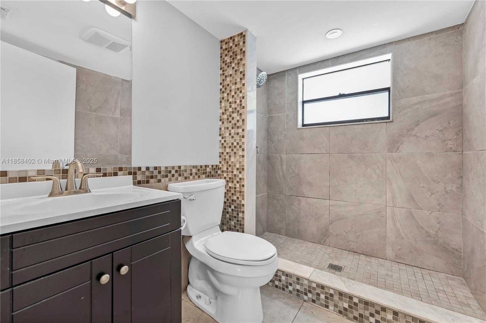 Small Image of 11160 WEST SAMPLE RD #11160, Coral Springs Number 35