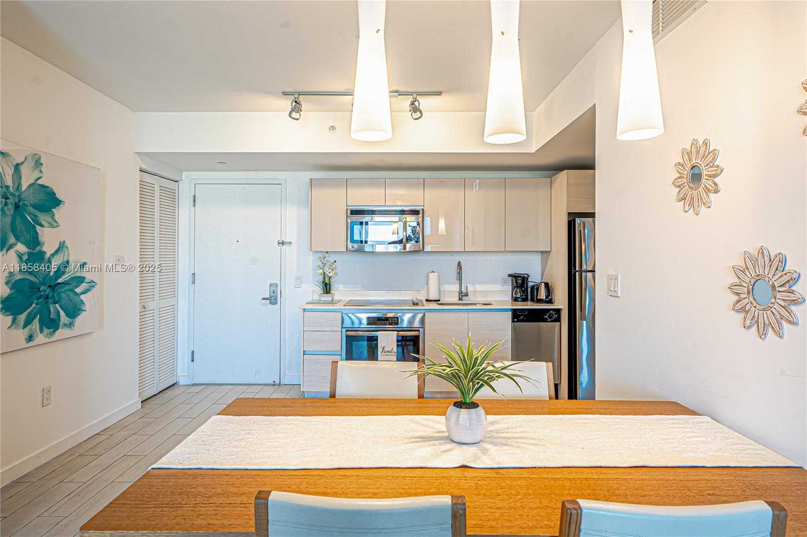 Small Image of 2602 EAST HALLANDALE BEACH BLVD #R706, Hallandale Beach Number 28