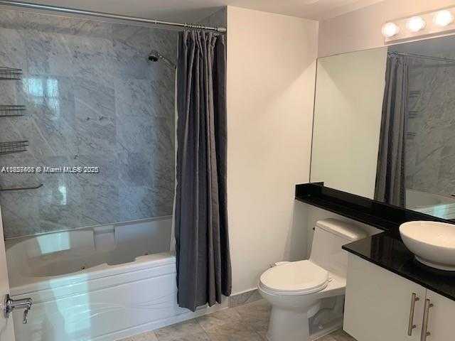 Small Image of 31 SOUTH EAST 5TH ST #2603, Miami Number 13
