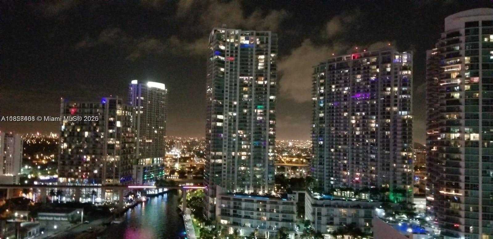 Small Image of 31 SOUTH EAST 5TH ST #2603, Miami Number 42