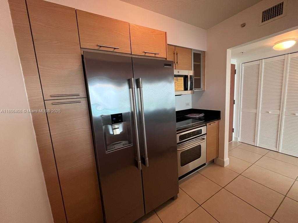 Small Image of 31 SOUTH EAST 5TH ST #2603, Miami Number 7