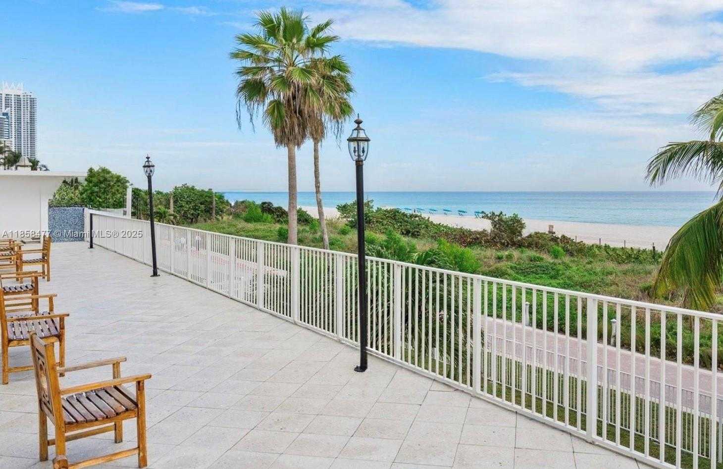 Small Image of 5601 COLLINS AVE #820, Miami Beach Number 22