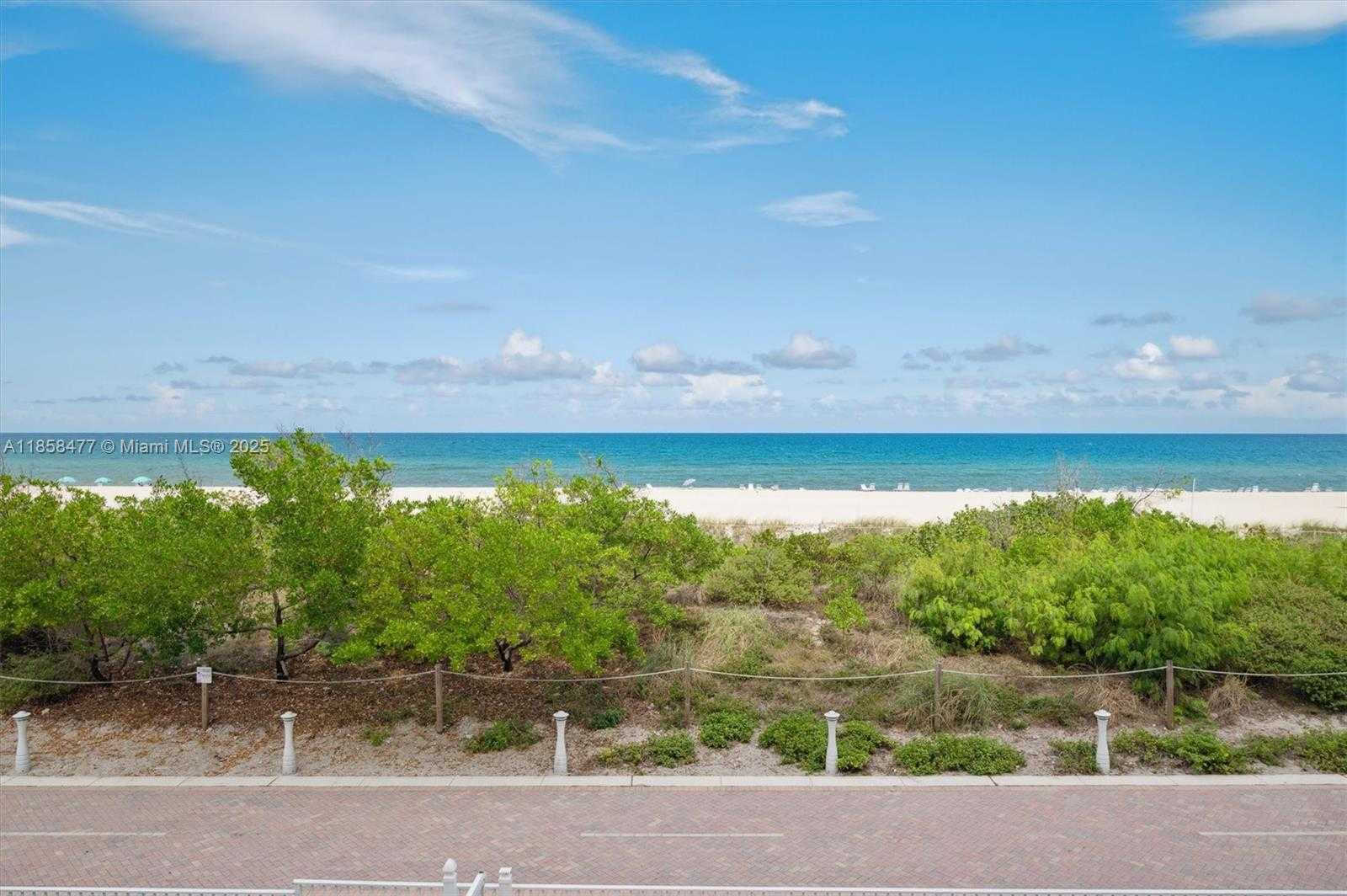 Small Image of 5601 COLLINS AVE #820, Miami Beach Number 23