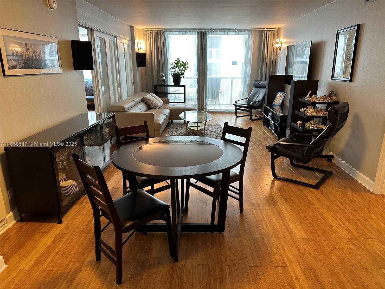 Small Image of 6039 COLLINS AVE #1205, Miami Beach Number 11