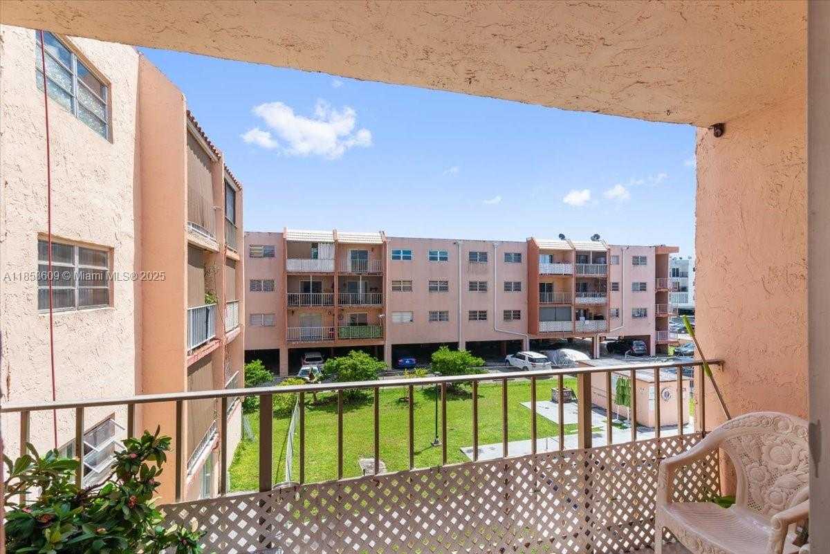 Small Image of 6190 WEST 19TH AVE #202, Hialeah Number 10