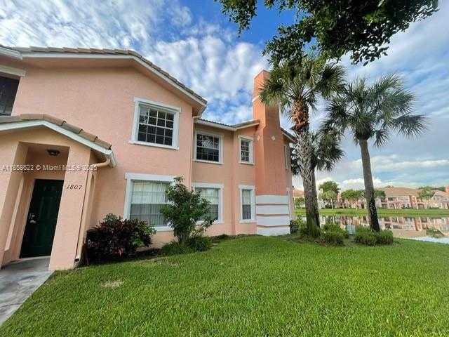 Small Image of 1807 BELMONT LN #1807, North Lauderdale Number 4