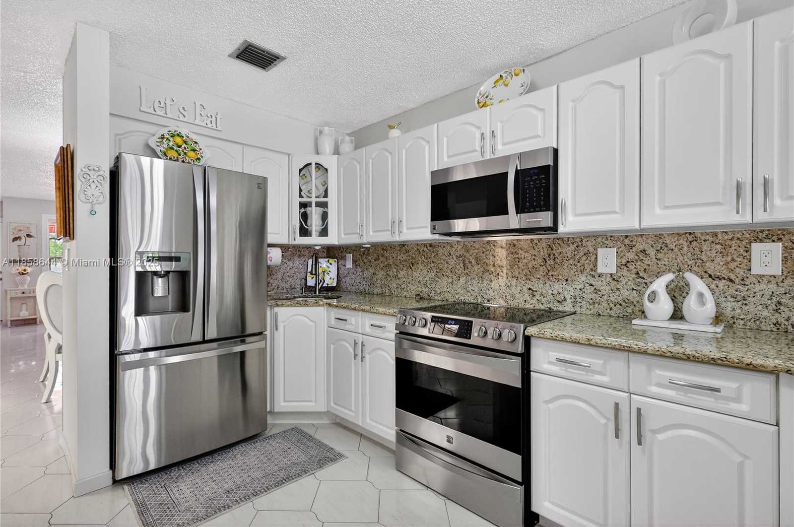 Small Image of 6570 WEST 2ND CT #19C, Hialeah Number 5